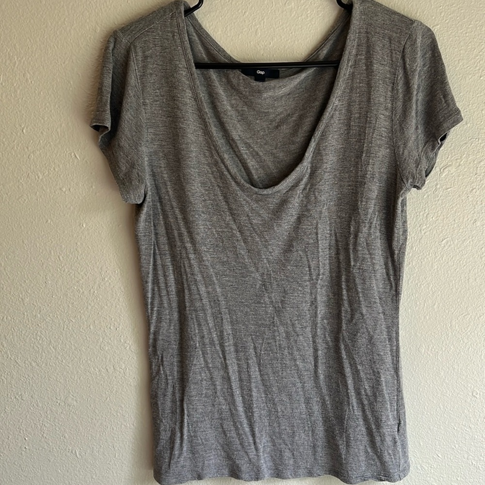 Gap short sleeve tee, medium